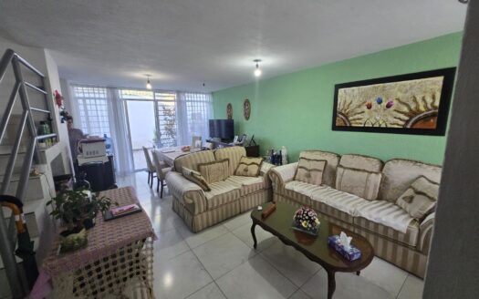 Linda casa en Los Mezquites, Tlajomulco, Jalisco.